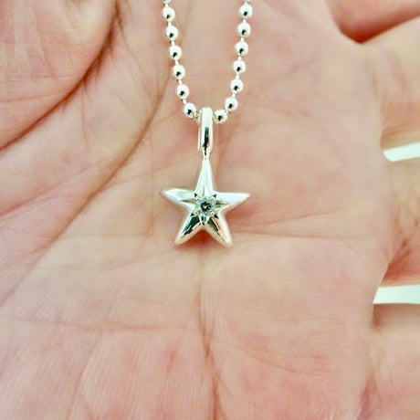 仁尾彫金『一つ星ダイヤ、プラチナ、ぷっくりスターペンダント』ハンドメイド363