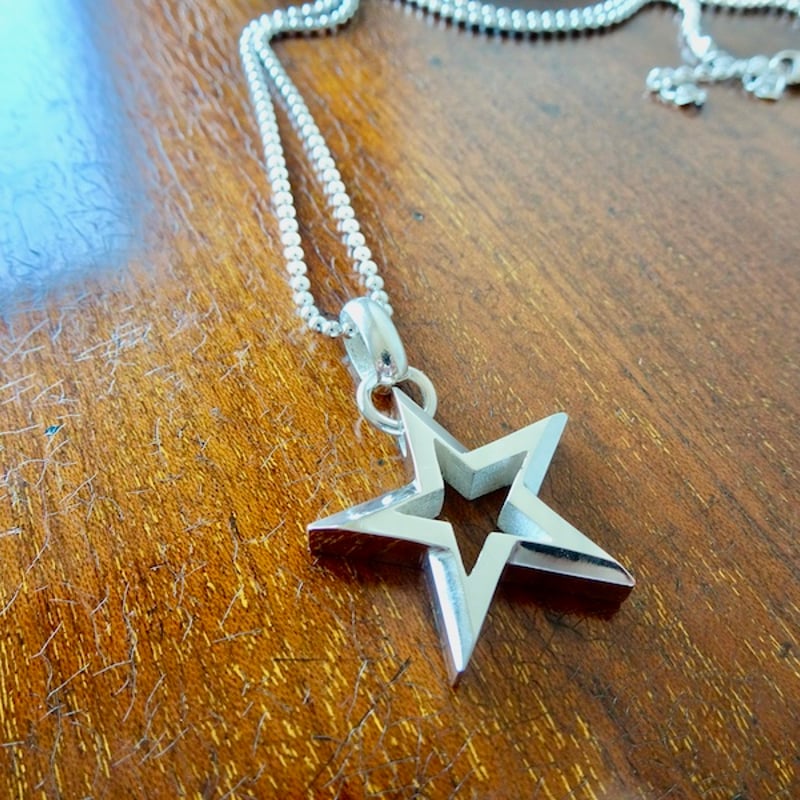仁尾彫金『スターヘッド、バチカンあり』ハンドメイド214 | 仁尾彫金 STORE