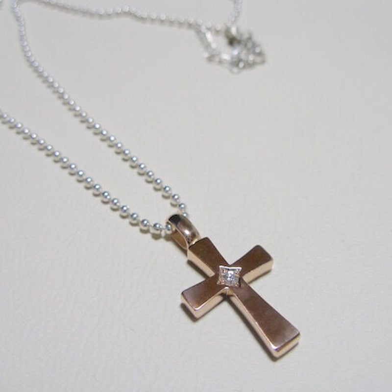 仁尾彫金『一つ星ダイヤフラットピンクゴールドクロス』ハンドメイド90  