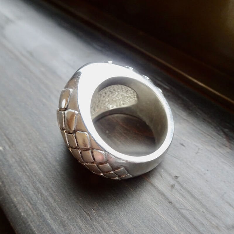 仁尾彫金『一つ星ジルコニア、パイソン楕円の印台リング』ハンドメイド 