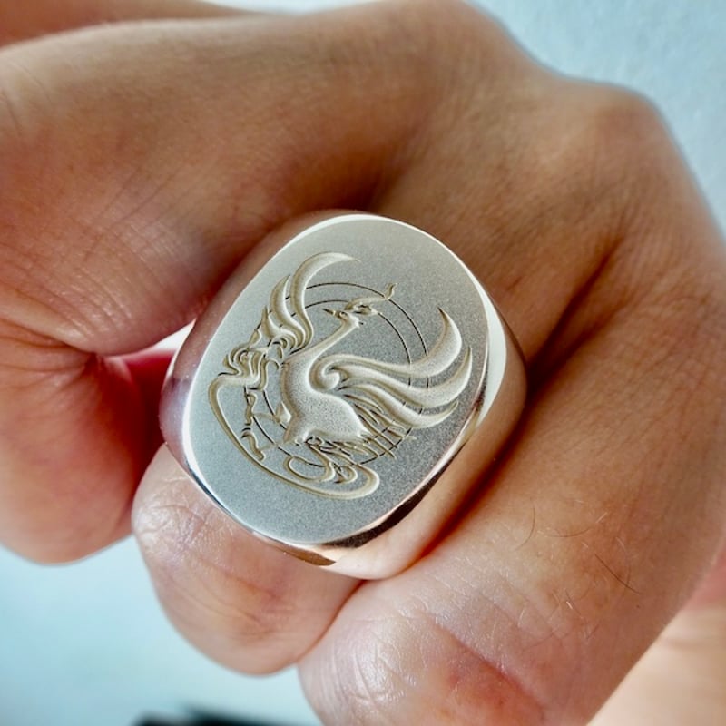 仁尾彫金『鳳凰のプラチナ印台リング』ハンドメイド162 | 仁尾彫金 STORE