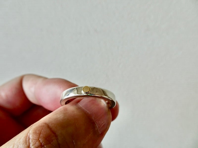 仁尾彫金『k18一粒万倍、幅3.5mm、プラチナ平打リング』ハンドメイド  