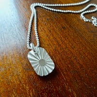 仁尾彫金『太陽のプレート2、磨き』ハンドメイド540