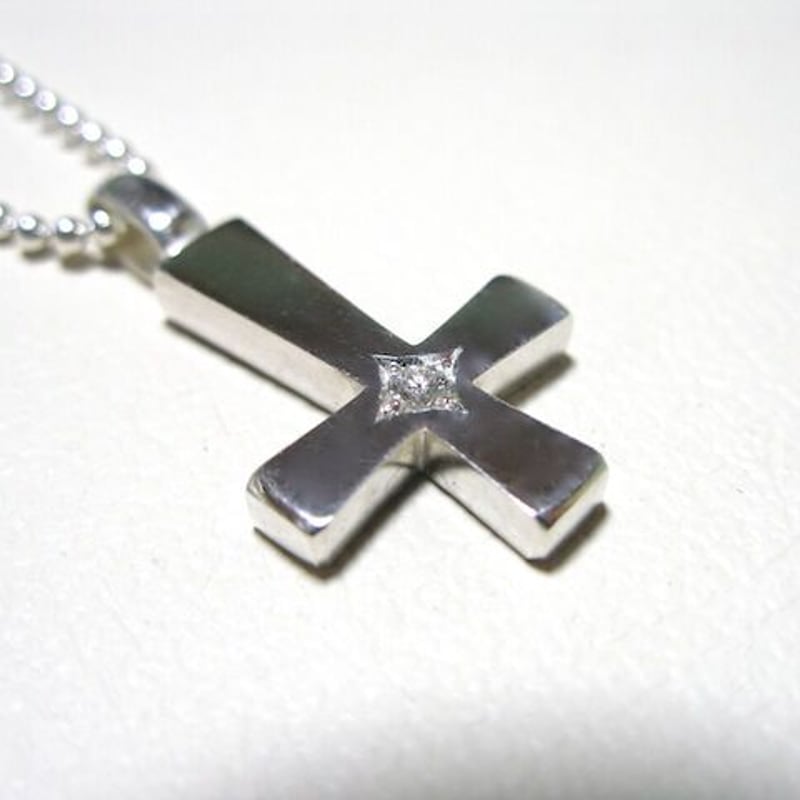 仁尾彫金『一つ星ダイヤ逆十字クロス』十字架ハンドメイド89 | 仁尾 
