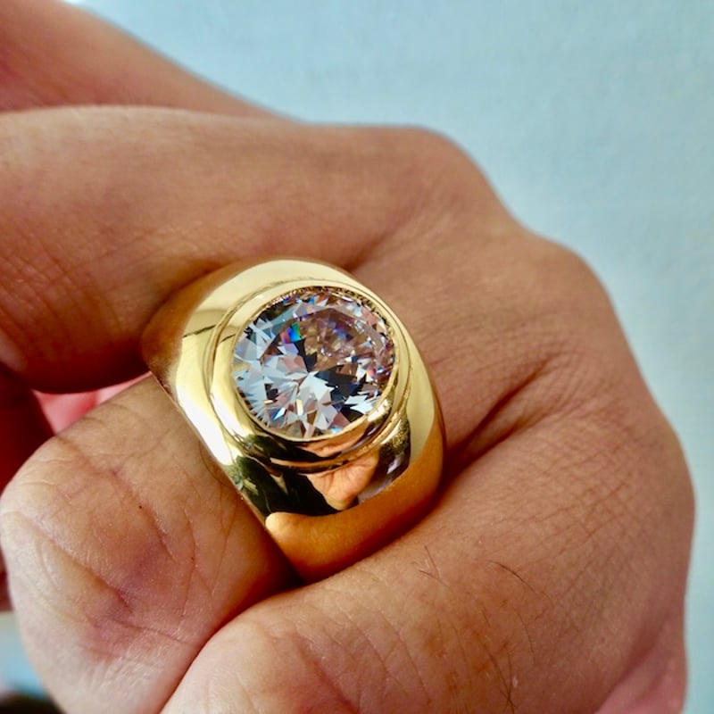 仁尾彫金『オーバルカットジルコニア、k18覆輪リング』ハンドメイド350 