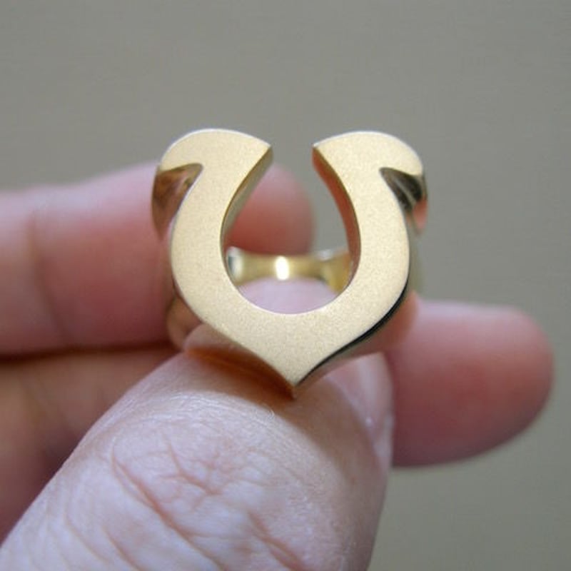 仁尾彫金『ゴールド馬蹄ピンキーリング』ハンドメイド128 | 仁尾彫金 STORE 