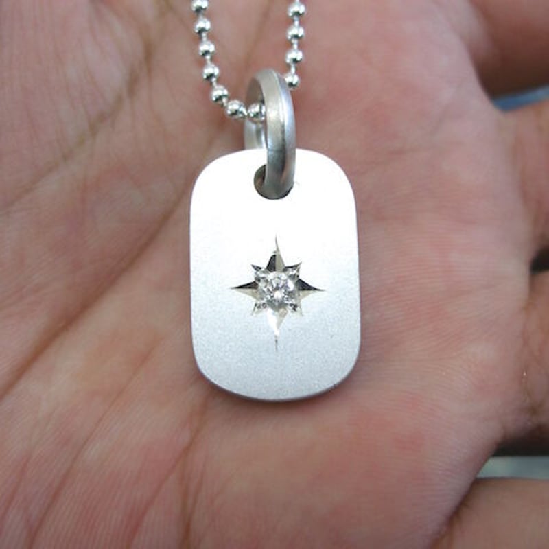 仁尾彫金『一つ星ダイヤ3.0mm、プラチナプレート』ハンドメイド129 
