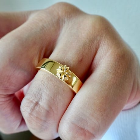 仁尾彫金『全金、一つ桜、平打リング、幅５mm』ハンドメイド545