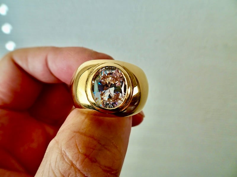 仁尾彫金『オーバルカットジルコニア、k18覆輪リング』ハンドメイド350 