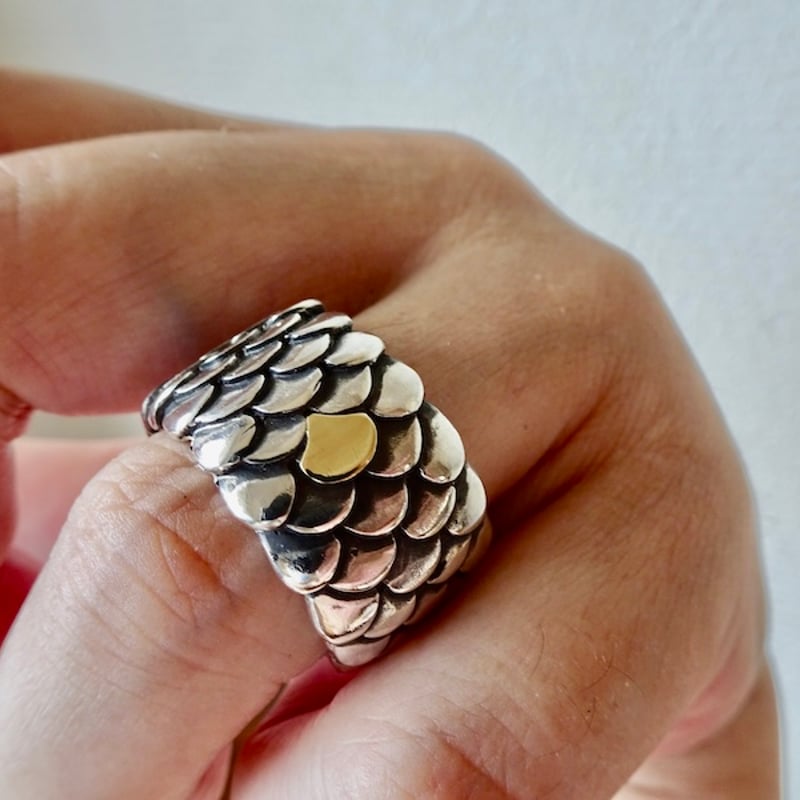 K18平打ち和彫りモチーフゴールドリング　美品 11号　1661K2502 K18平打ち和彫りモチーフゴールドリング 美品 11号 1661K2502