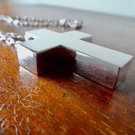 仁尾彫金『ビッグ、ブロッククロス』ハンドメイド250