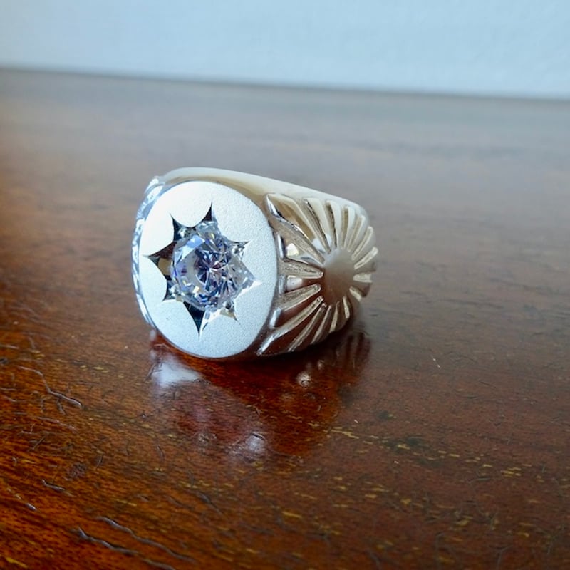 仁尾彫金『一つ星ジルコニア太陽の楕円印台リング』ハンドメイド175 