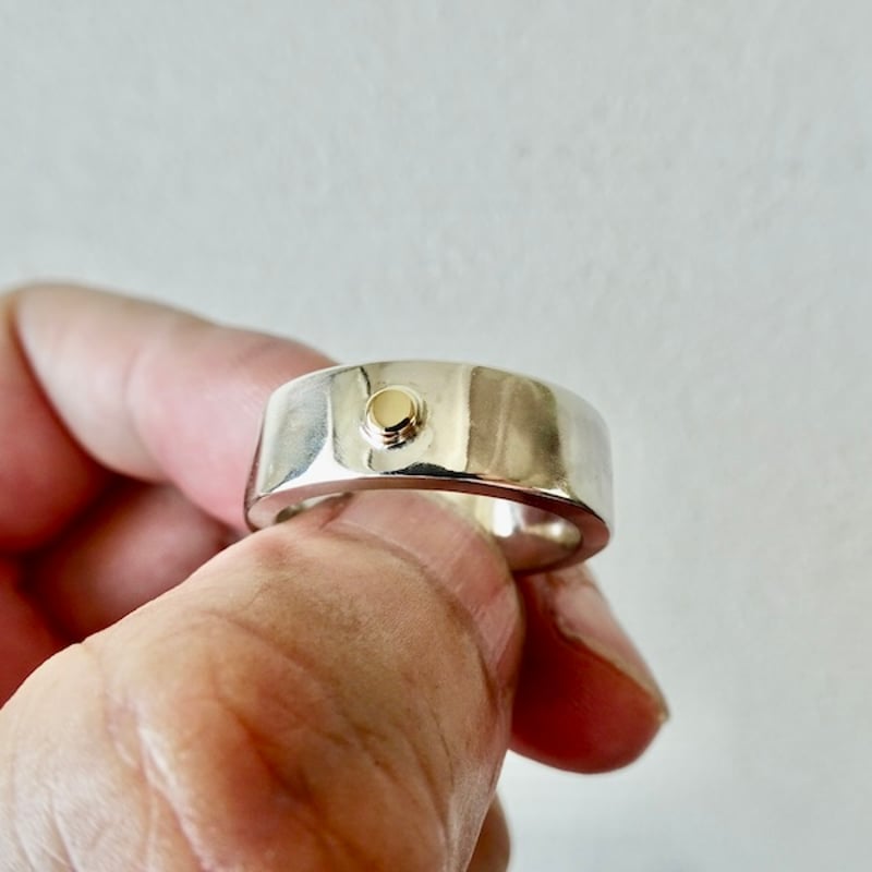仁尾彫金『k18一粒万倍、幅7mm、平打リング』ハンドメイド302 仁尾彫金『k18一粒万倍、幅7mm、平打リング』ハンドメイド302
