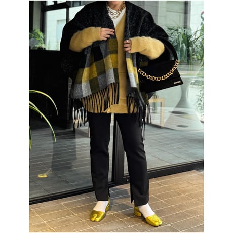 Black Cape With Checks Border