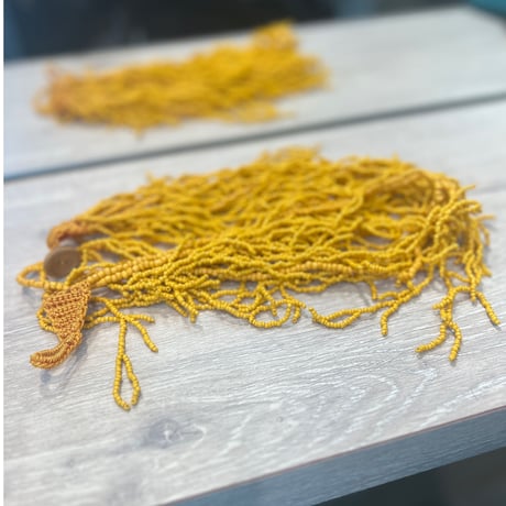 collier corail （CANARY YELLOW）