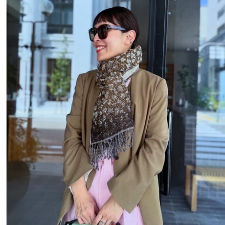 Wool fringes scarf