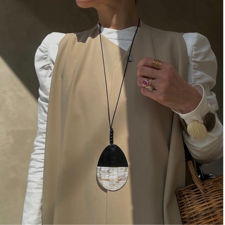 collier moitié moitié