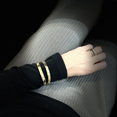 double arc cuff (gold)