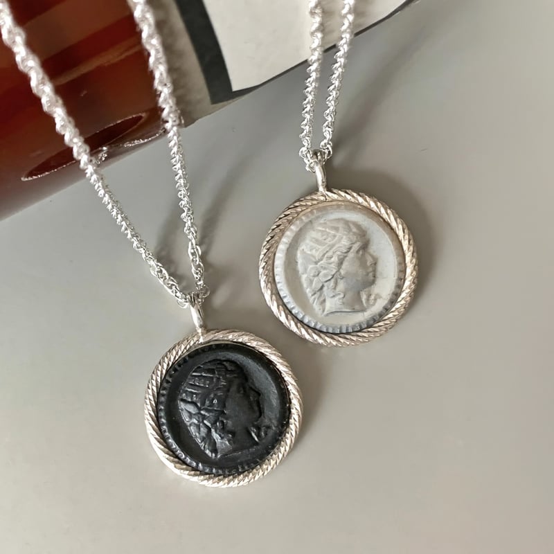 ORNER オルネー【アンティーク ブラック カメオ シルバー ネックレス