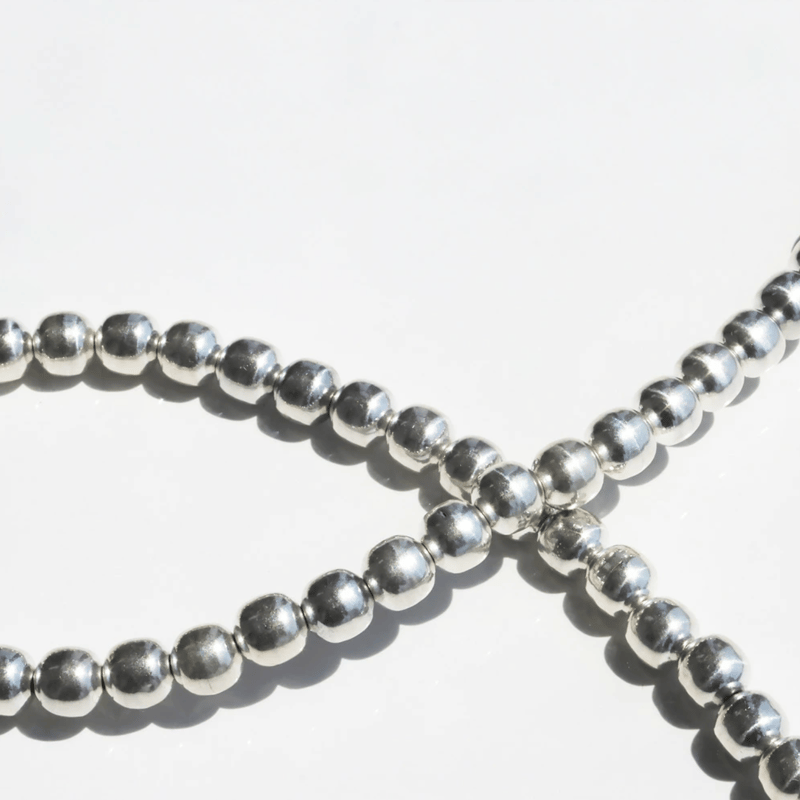 ERICKA NICOLAS BEGAY 7mm/50cm Shiny navajo pea