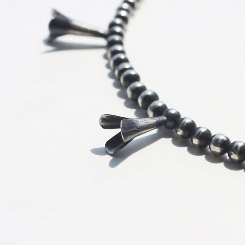 【82g】極希少 RB刻印 ナバホ族 ベア スカッシュブロッサム ナバホパール スカッシュブロッサム 4mm/45cm/s5 オキシダイズド ナバホパール