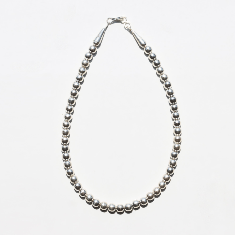 ERICKA NICOLAS BEGAY【7mm/40cm Shiny navajo pear ERICKA NICOLAS BEGAY【7mm/40cm Shiny navajo pear