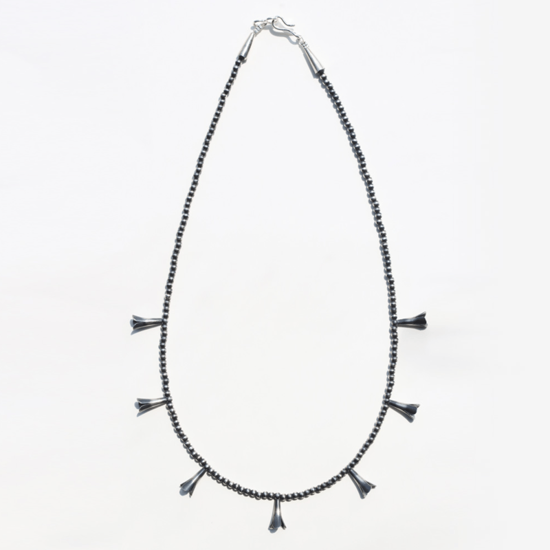 【82g】極希少 RB刻印 ナバホ族 ベア スカッシュブロッサム ナバホパール スカッシュブロッサム オキシダイズド ナバホパール ネックレス【3mm
