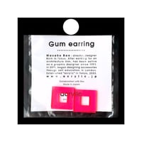 【取寄せ】acrylic【スクエア小 ネオンピンク】GUM EARRING parts アクリリック 坂雅子