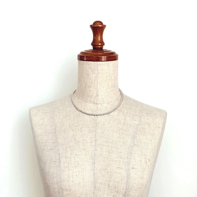 ERICKA NICOLAS BEGAY 4mm/40cm Shiny navajo pea