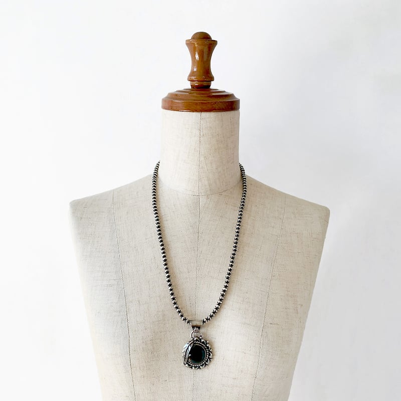 ERICKA NICOLAS BEGAY【05 オニキス ペンダントトップ 】ハンドメイド