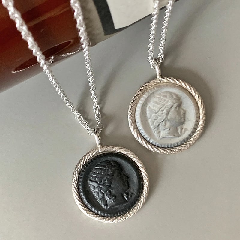 ORNER オルネー【アンティーク ブラック カメオ シルバー ネックレス
