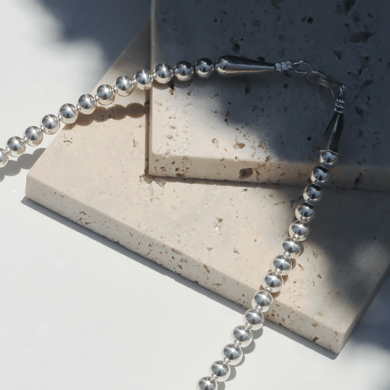 ネックレス ERICKA NICOLAS BEGAYナバホシャイニーネ ERICKA NICOLAS BEGAY 6mm/40cm Navajo Pearl Neck