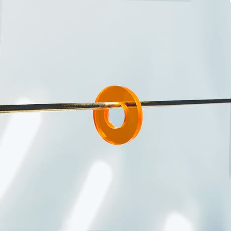 【取寄せ】acrylic【サークル小 オレンジ】GUM EARRING parts アクリリック 坂雅子