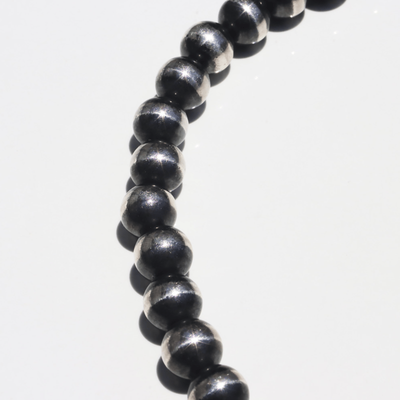 ERICKA NICOLAS BEGAY【6mm/45cm Oxidized navajo p ERICKA NICOLAS BEGAY【6mm/45cm Oxidized navajo p
