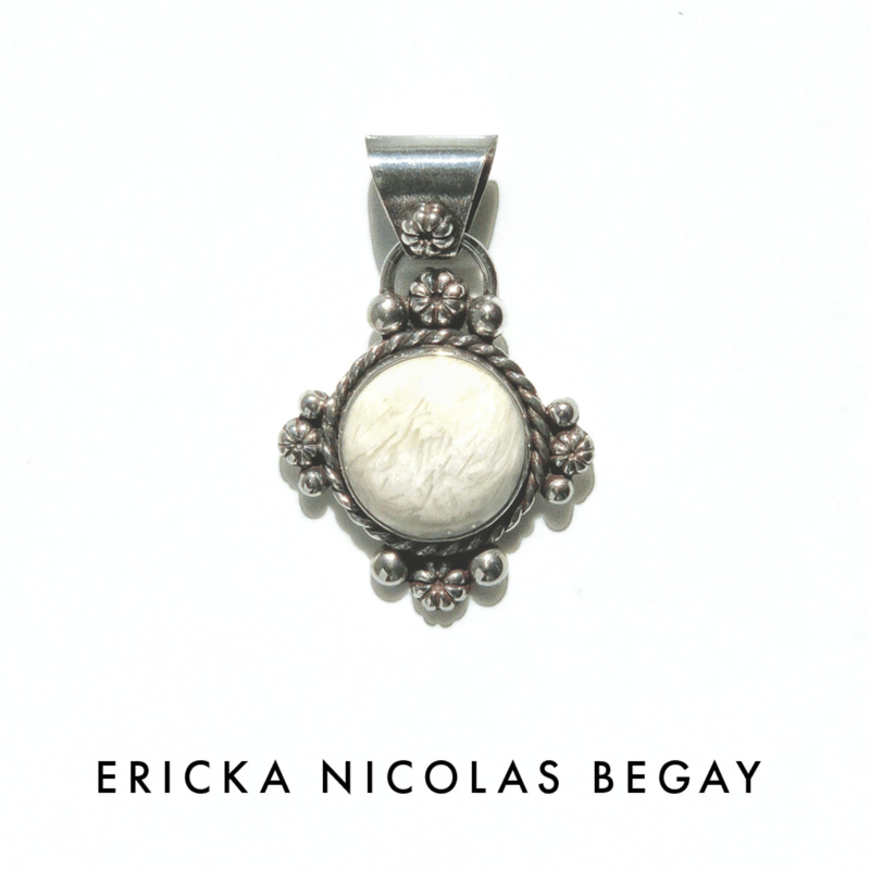 エリッカニコラスビゲイ　スコラサイトヘッド エリッカニコラスビゲイ スコラサイトヘッド ERICKA NICOLAS BEGAY【01