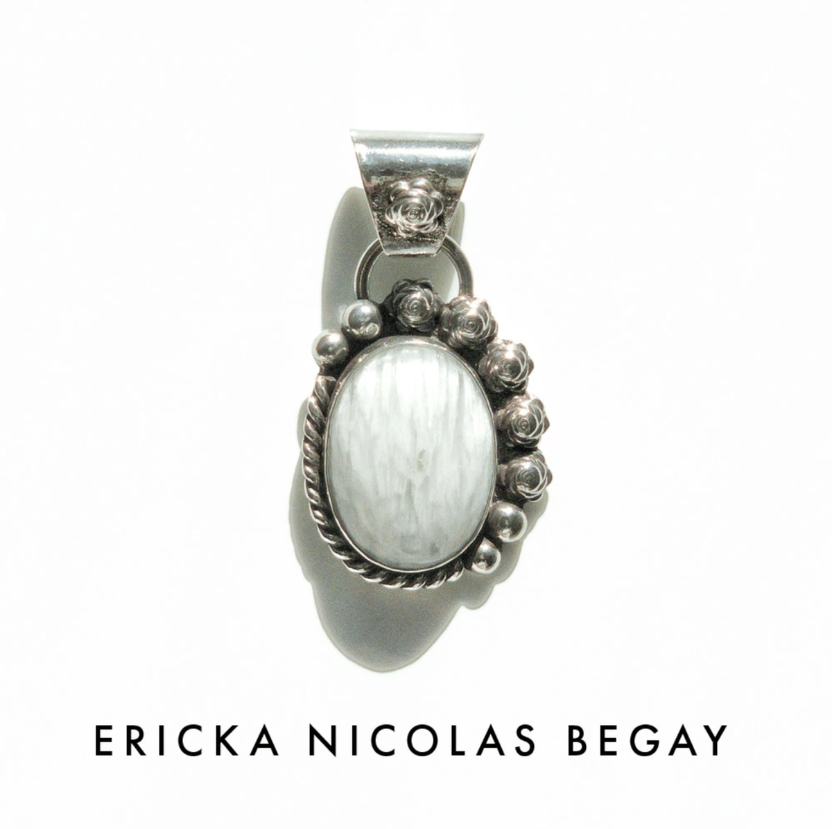 ERICKA NICOLAS BEGAY【02 スコレサイト ペンダントトップ