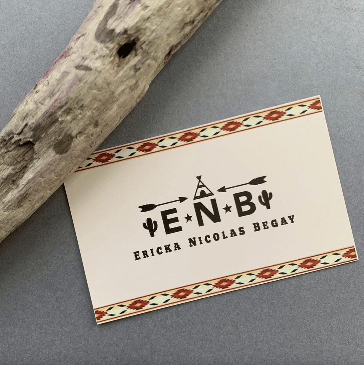 ERICKA NICOLAS BEGAY【ホワイトバッファロー ペンダントトップ ERICKA NICOLAS BEGAY【ホワイトバッファロー ペンダントトップ