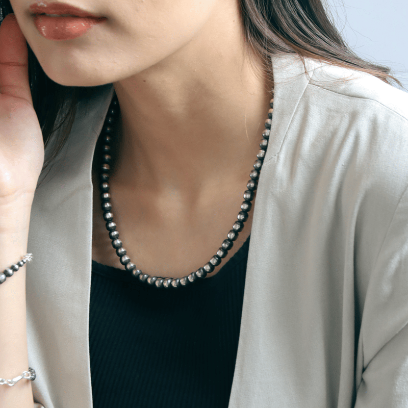 Erica Nicolas Begayナバホパールネックレス3mm/50cm燻し Ericka Nicolas Begay ナバホパールネックレス Navajo Pearl