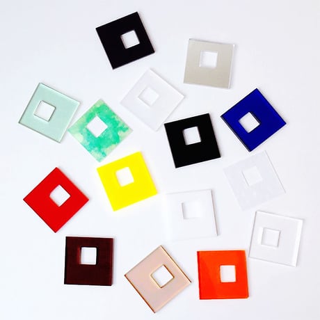 【取寄せ】acrylic【スクエア大 オレンジ】GUM EARRING parts アクリリック 坂雅子