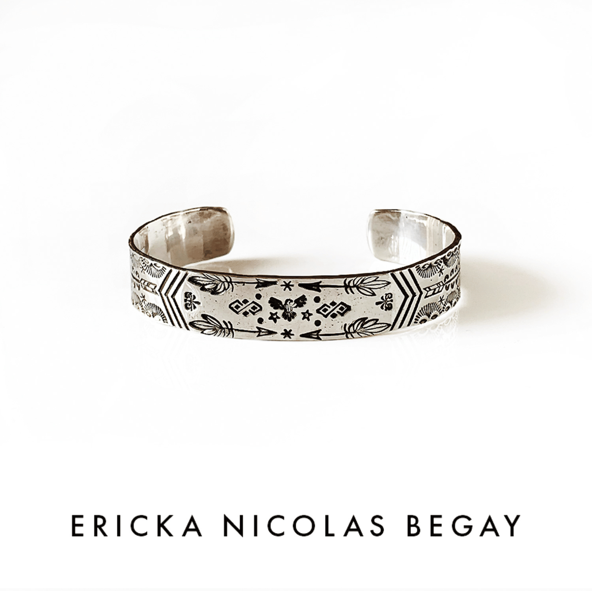 エリッカニコラスビゲイシルバーバングル細め④