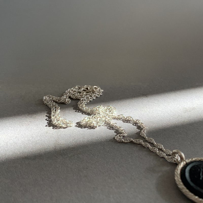 ORNER オルネー【アンティーク ブラック カメオ シルバー ネックレス