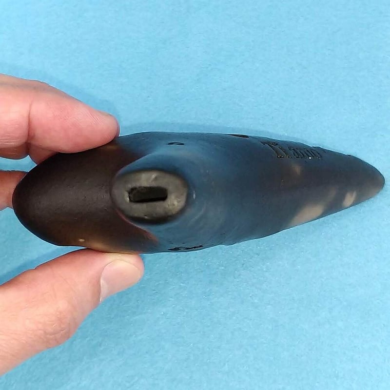 ティアーモ　オカリナ　ソプラノG管　黒陶モデル(メゾフォルテ)　ケース付き 楽天市場】【mf／ソプラノG管】（ティアーモ） オカリナ 黒陶