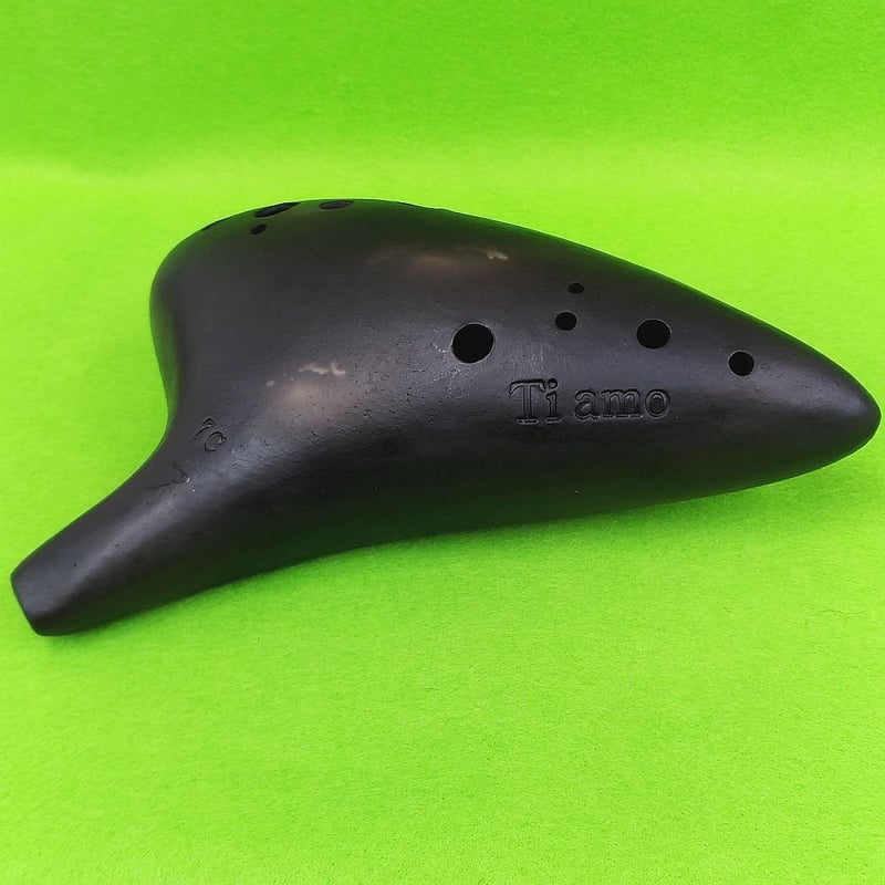 オカリナ ティアーモ黒陶 合奏モデル バスC　7C　ケース付き ティアーモ オカリナ バスC シングル管 黒陶シリーズ 合奏モデル