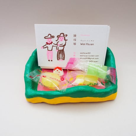ONLY 1 ! Red roof house with mountains around ⟡ MINI BOX