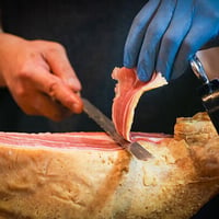 数量限定！ クリスマス・お正月はＪクラフト生ハム！！　秋田・千葉・群馬のJクラフト生ハム3種類+人気のスモーキーリエット+添加物なしで作る白カビサラミ　12月22日頃配送予定　 クール便でのお届け