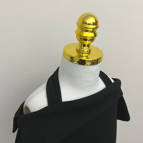 【予約】HR offshoulder tops