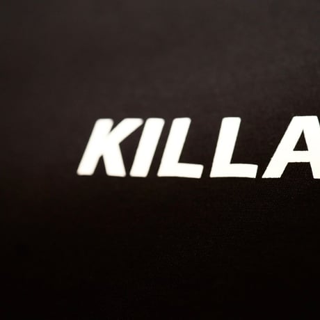 NEW ESSENTIAL LOGO L/S TEE BLACK