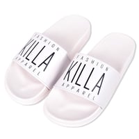 NEW ESSENTIAL LOGO SLIDER SANDALS WHITE