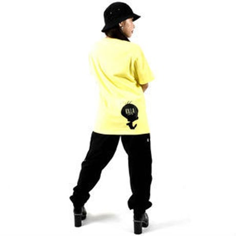 CHARACTER S/S TEE YELLOW