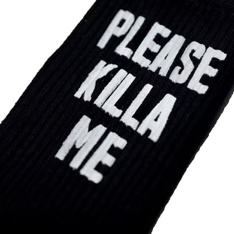 PLEASE KILLA ME SOCKS WHITE